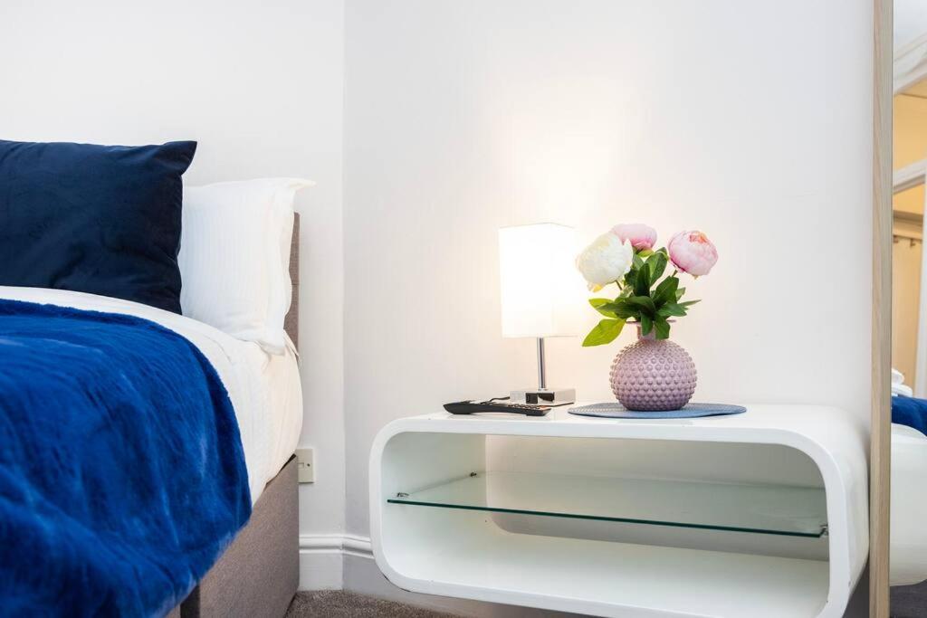 Stylish Studio In Leicester Square Londres Exterior foto
