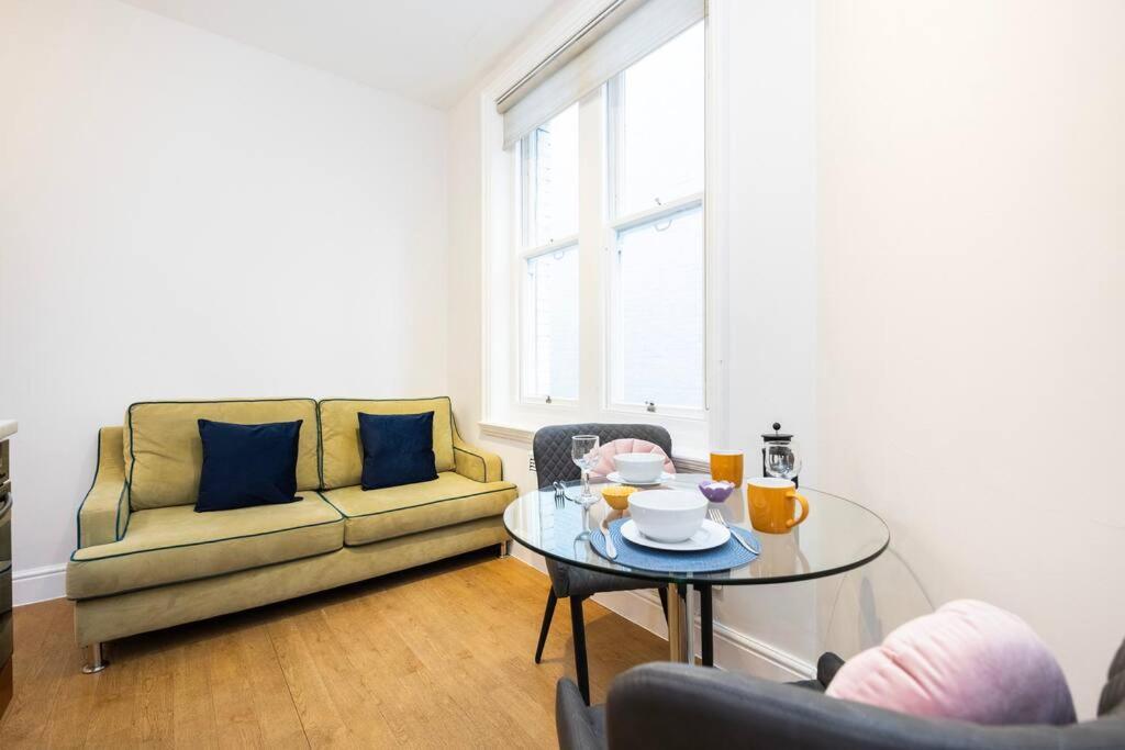 Stylish Studio In Leicester Square Londres Exterior foto